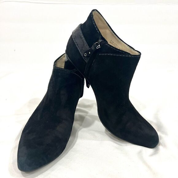 Cole Haan zipper up suede side buckle heel booties size 8B - Picture 11 of 11